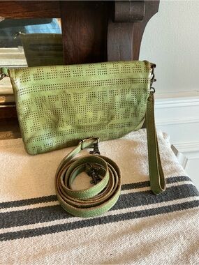 Bed Stu Bayshore Cadence Wallet Wristlet Crossbody Bag Fog Rustic Green MSRP 180
